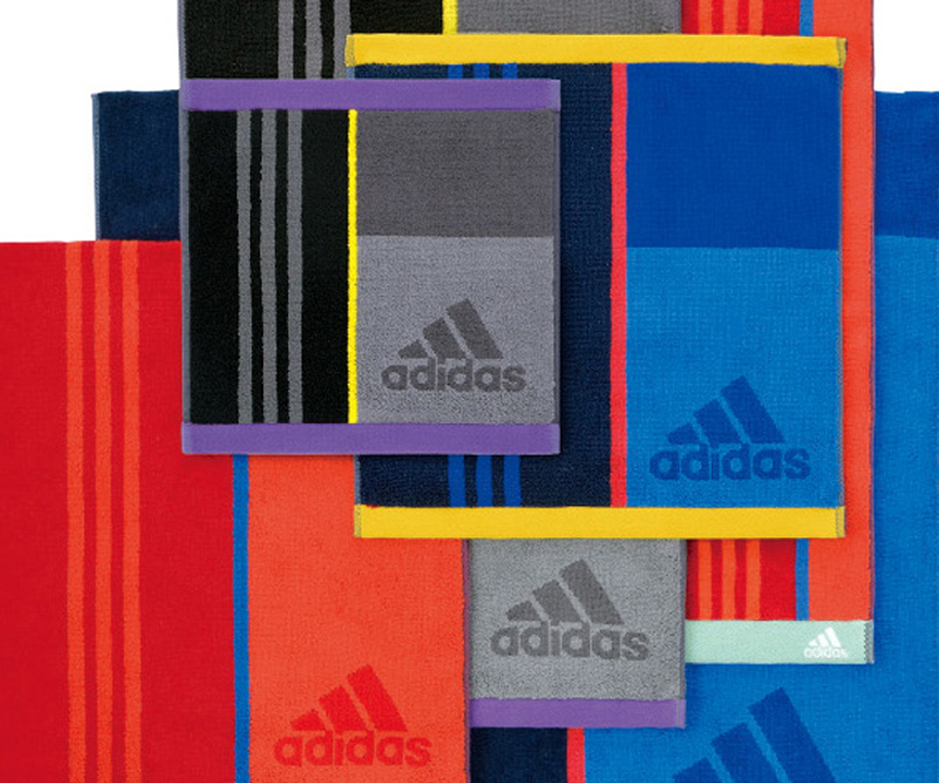 adidas アディダス